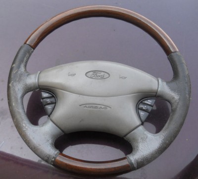 LTD Steering Wheel - FRONT.jpg