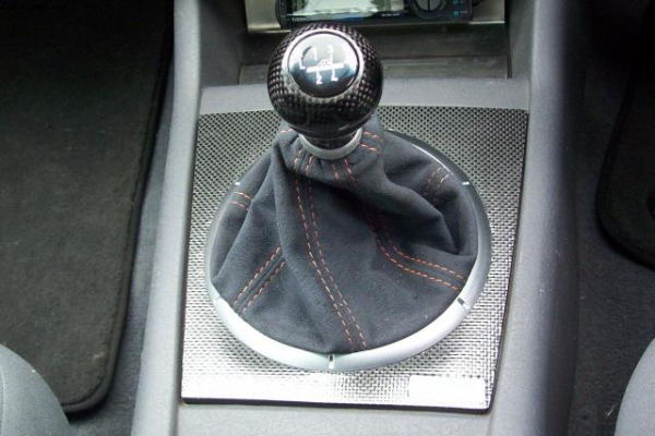 Ba Boot, Real Carbon Fibre ball and surround