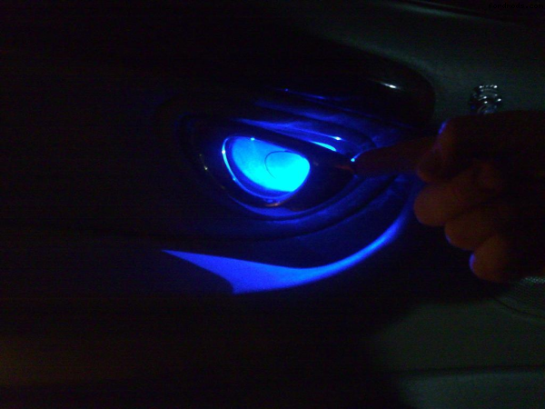 New blue leds in all 4 door handles. Looks great at night