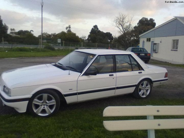 my 1987 xf falcon :)