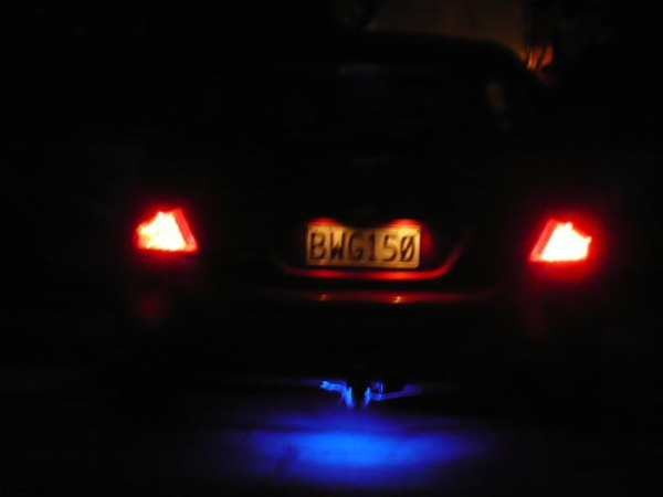 1999 AU forte Rear w/o red flashers new neons