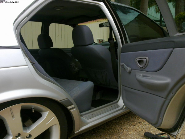rear el futra seats and door trims in eb