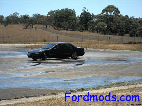 Fordmods Skidpan Day