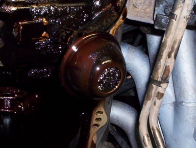 98 Holden VS III Ute V8 180,000km dirty 005.jpg