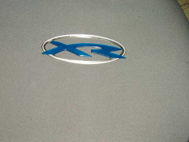 grille badge 1.JPG