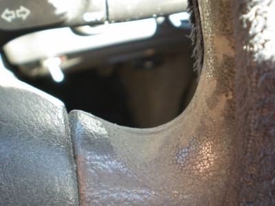 Steering wheel 2 [800x600].jpg