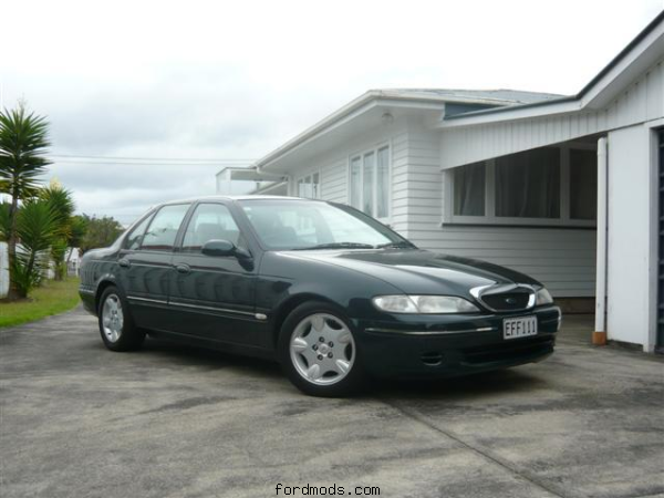 Front end/side shot (2010)