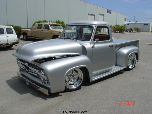 T-trim blown injected 351w with Ford EECIV.