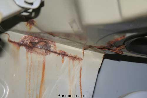 roof leaking caused rust