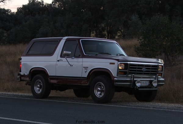 My 84 Bronco w/460 F250 motor