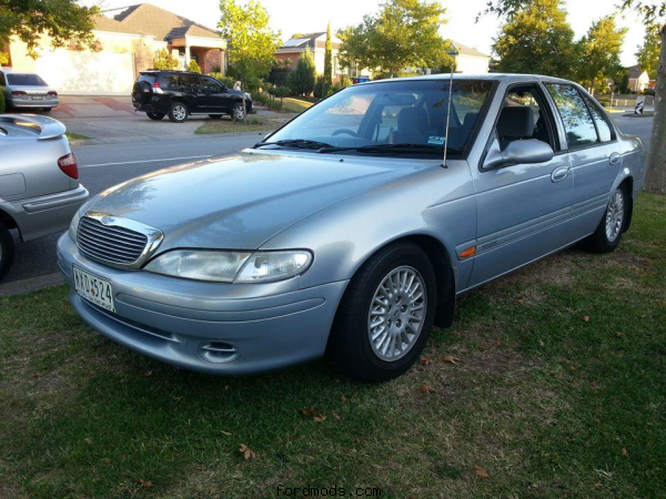 MY 1996 ARGON SILVER EF FAIRMONT