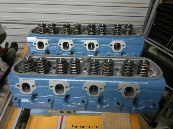 ported Yella Terra GT40P heads ready to be installed