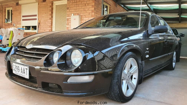 au xr6