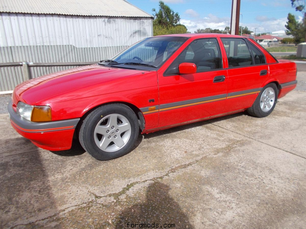 1991 Falcon SXR8