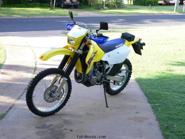  07 DRZ400E
